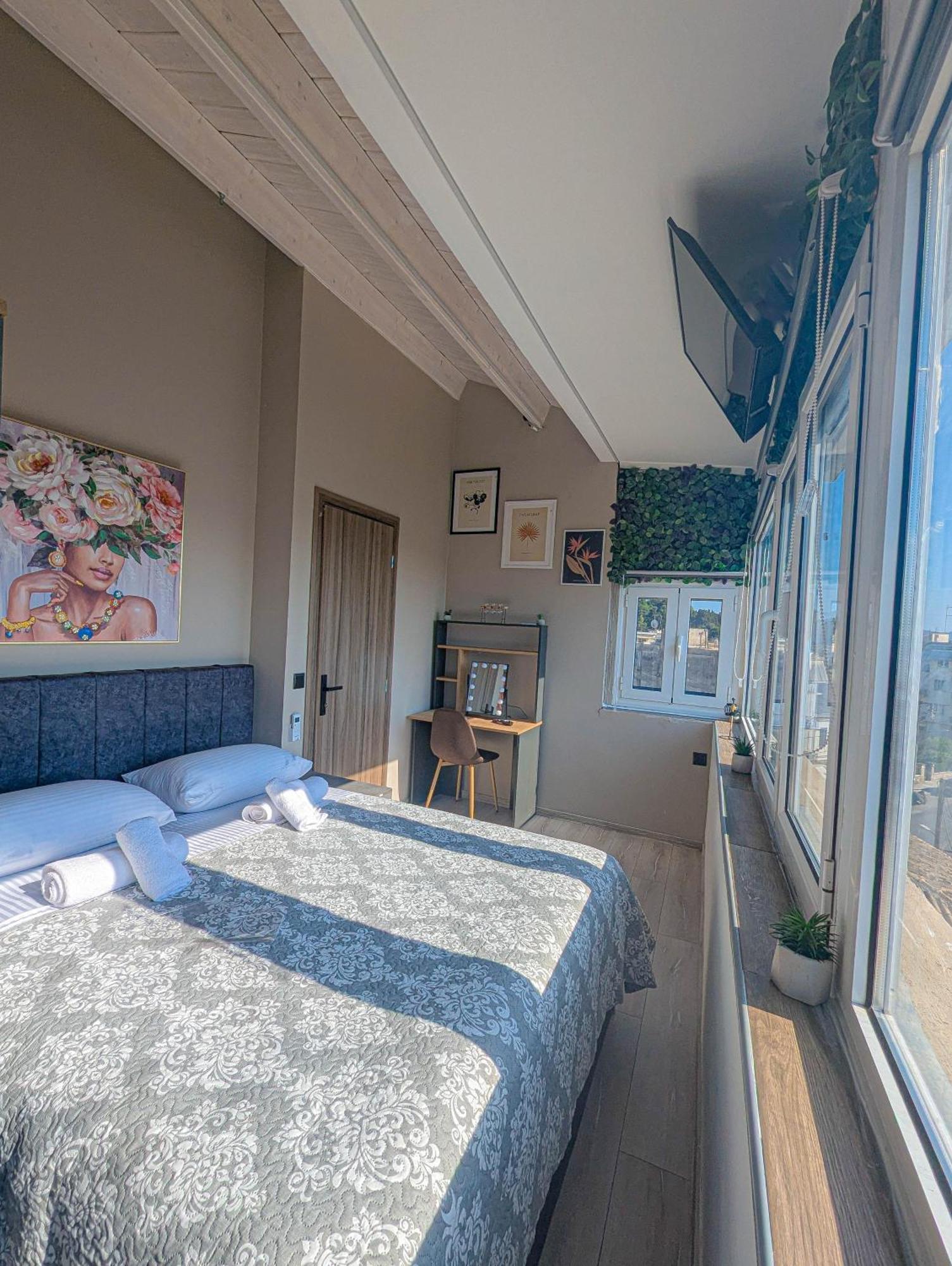 Ionian Pearl Apartments And Suites Corfu  Buitenkant foto
