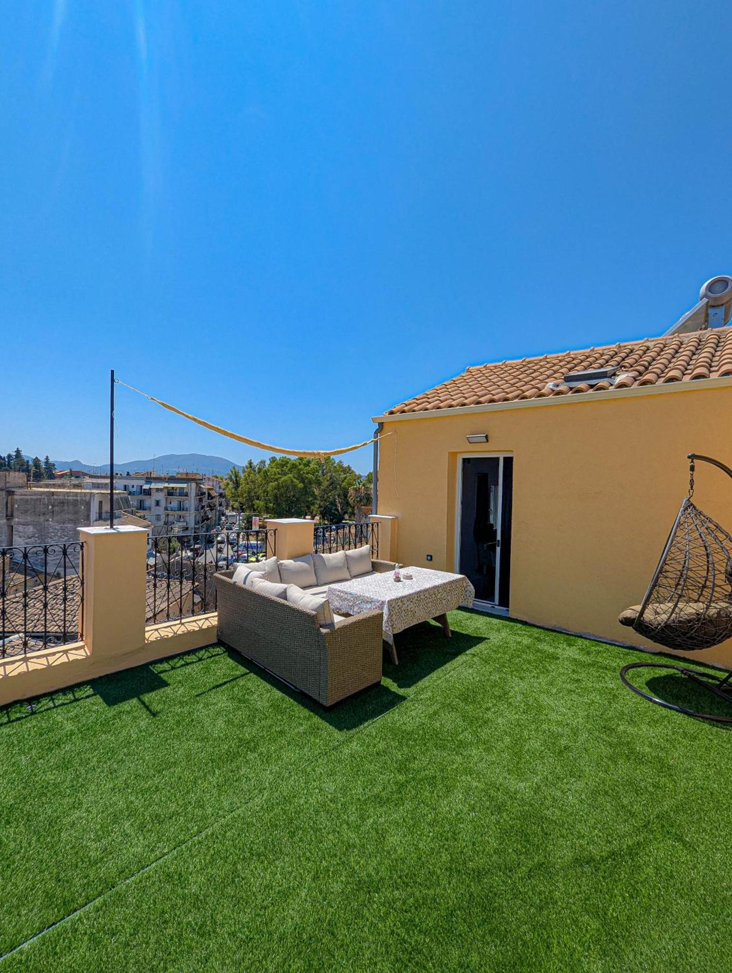 Ionian Pearl Apartments And Suites Corfu  Buitenkant foto